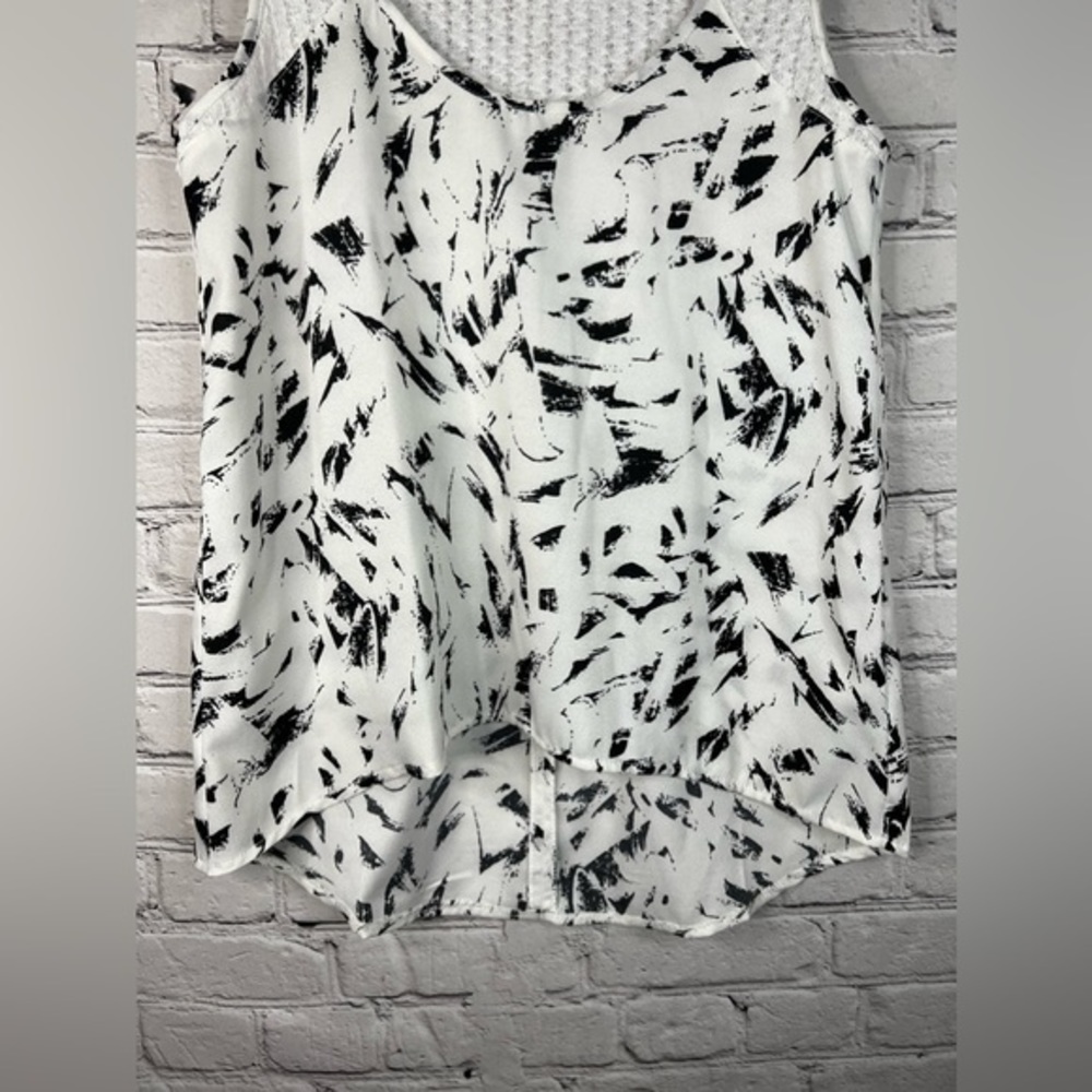 FLORAL+ FEMME black white abstract print tank knit/crochet top size small - Picture 4 of 11